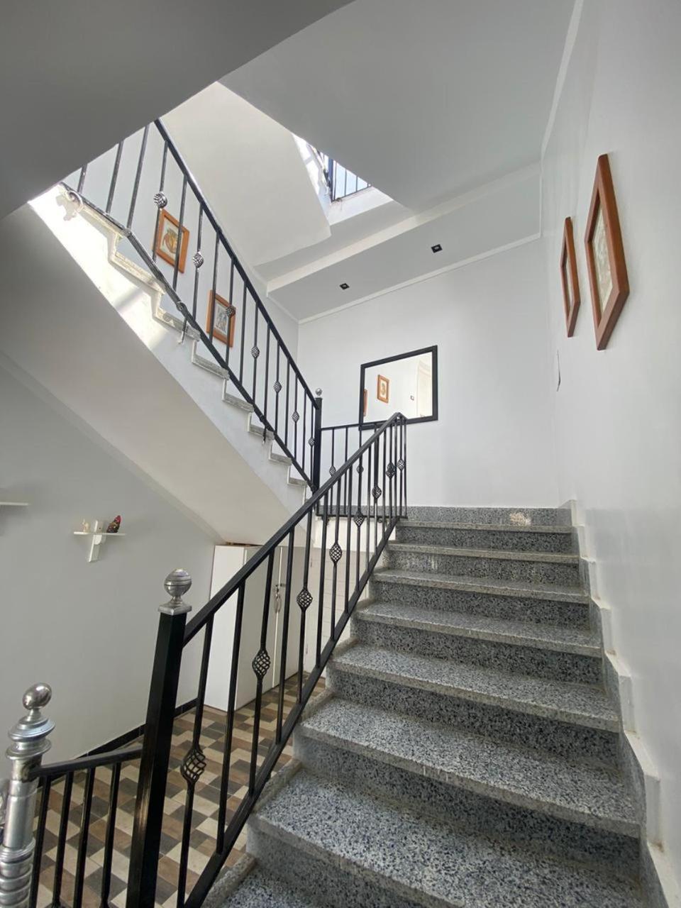 Villa Golden Life Apartments, New Property With Pool Access Luxor Bagian luar foto
